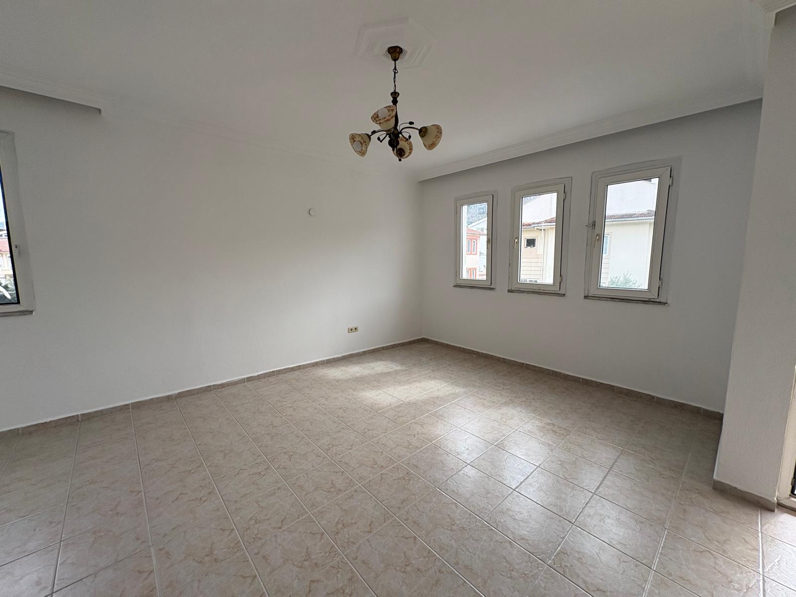 Taşyaka'da Her Yere Yürüme Mesafesinde 3+1 Kiralık Daire