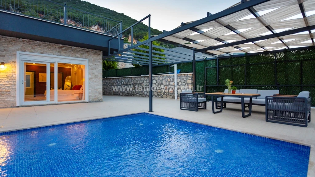 Villa Health - 11
