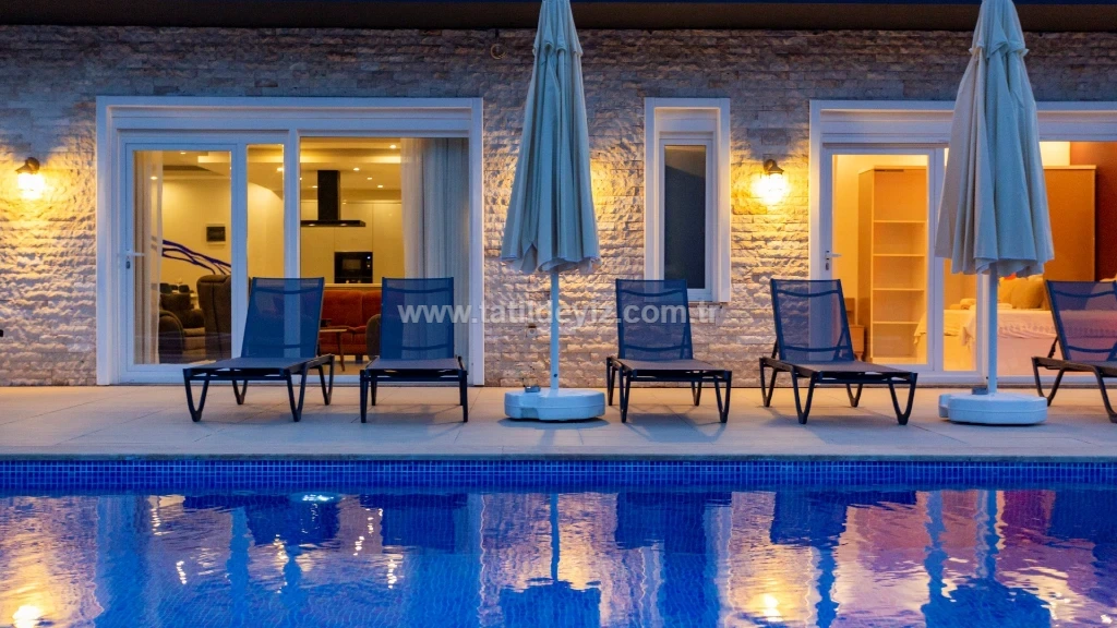 Villa Health - 17