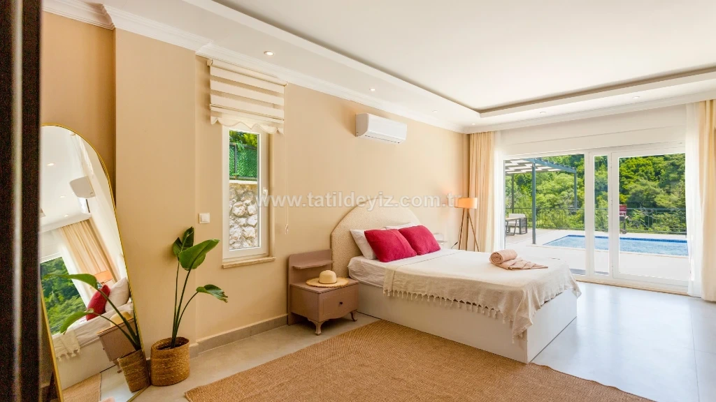 Villa Health - 108