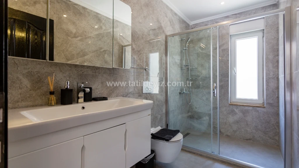 Villa Health - 115