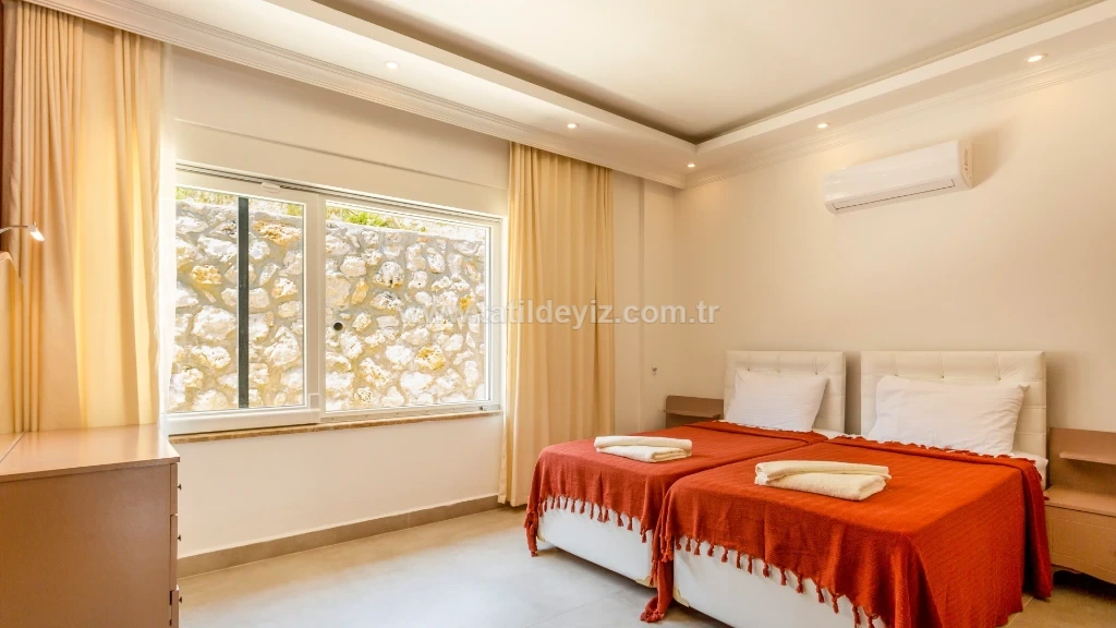 Villa Health - 117