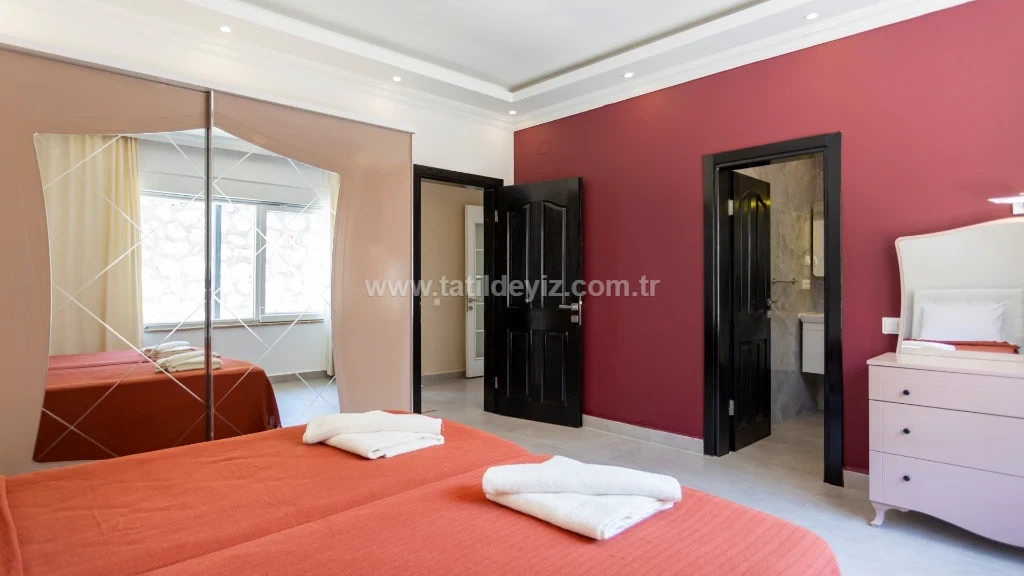 Villa Health - 118